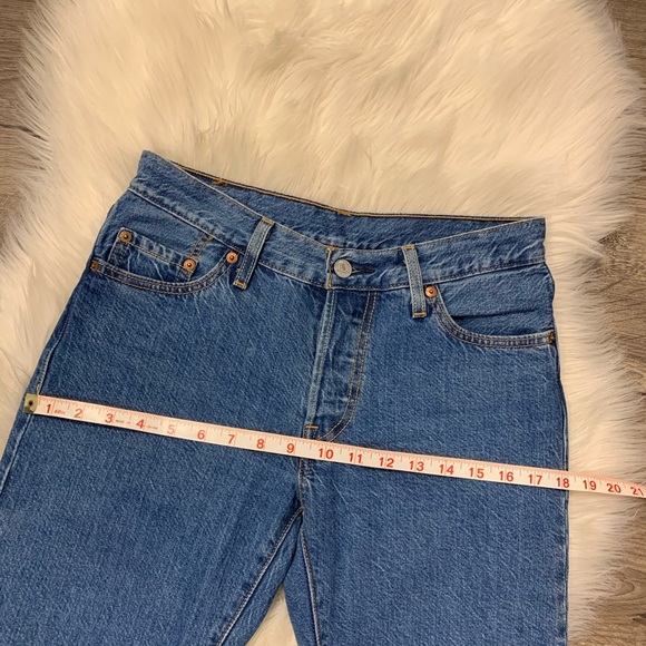 Levi’s 501 Medium Wash Blue Denim Jeans 25 - Picture 13 of 15